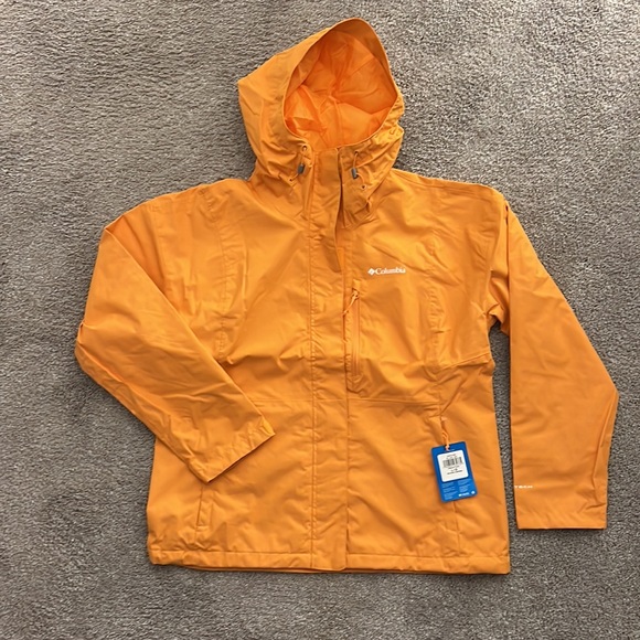 Columbia Women’s Jacket - Picture 10 of 11